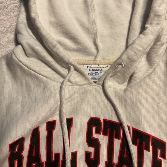 Champion Ball State Cardinals hoodie! - Picture 3 of 3